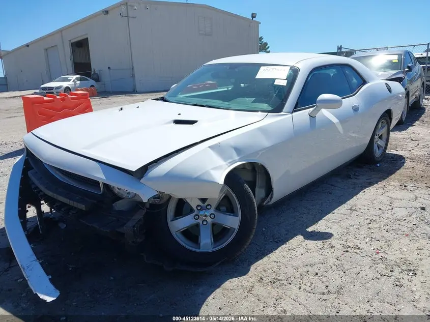 2014 DODGE CHALLENGER SXT