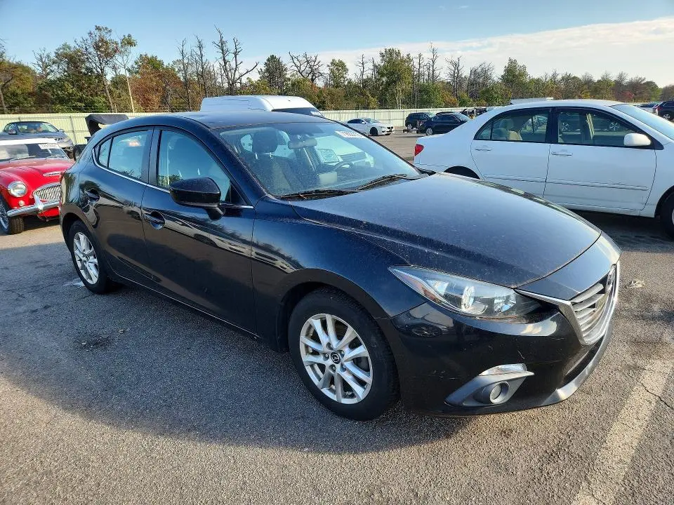 2015 MAZDA 3 TOURING  