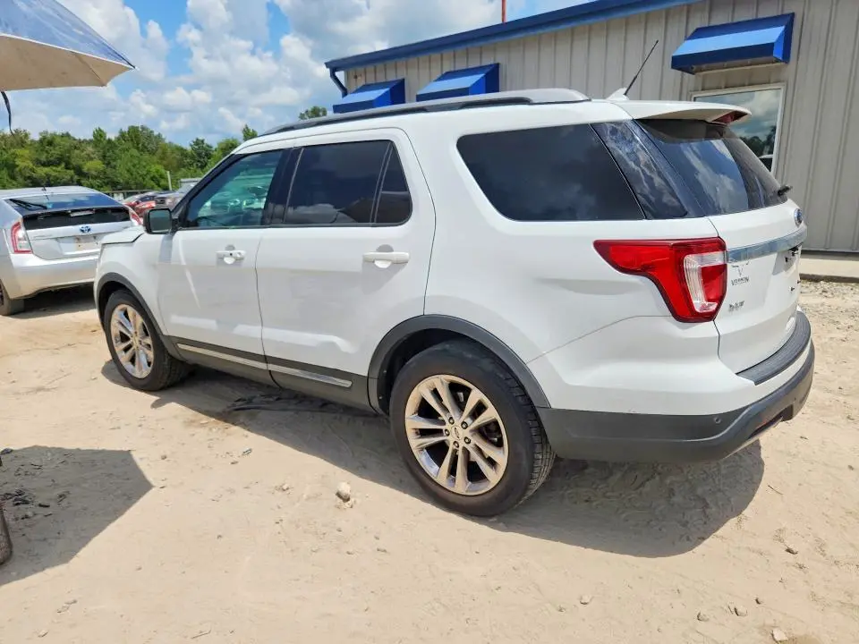 2019 FORD EXPLORER XLT  