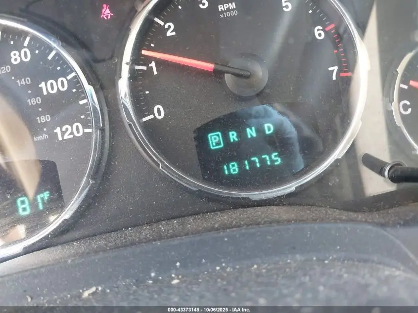 2010 JEEP LIBERTY SPORT