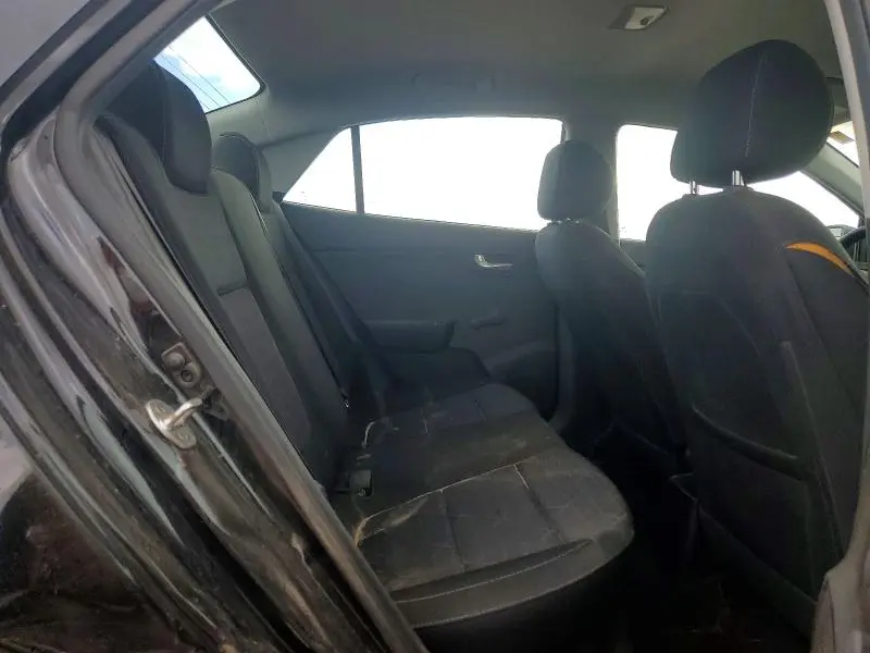 2018 KIA RIO LX  