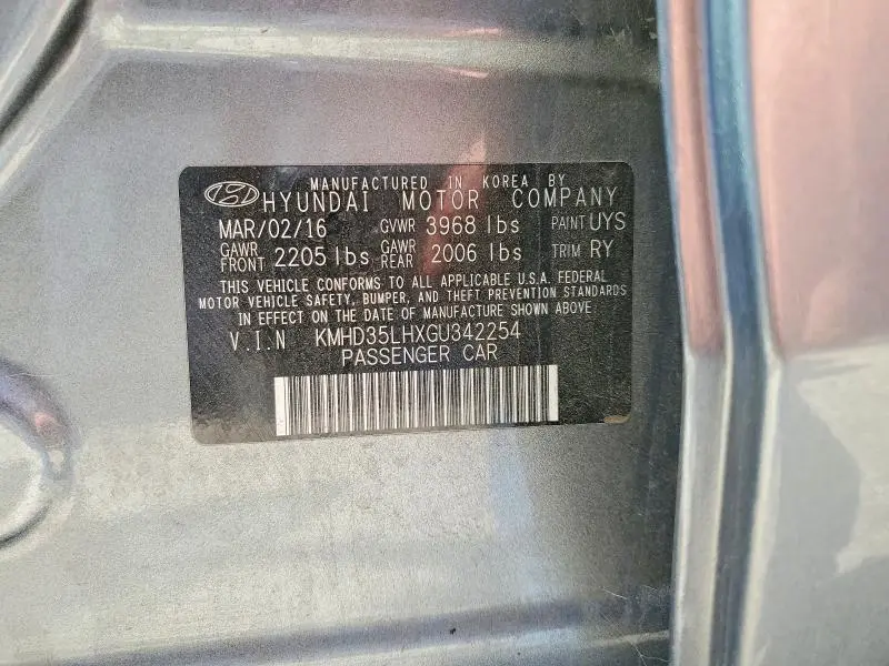 2016 HYUNDAI ELANTRA GT BASE  