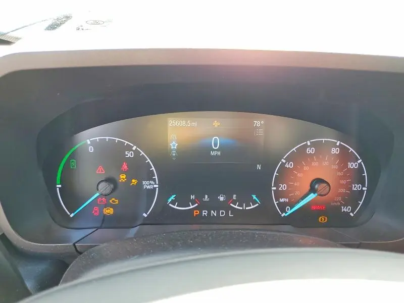 2024 FORD MAVERICK XLT  