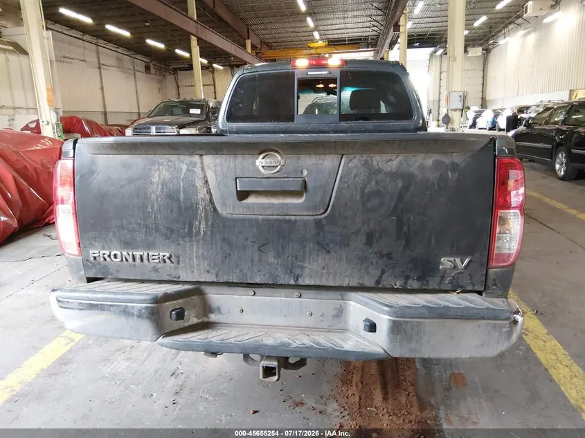 2013 NISSAN FRONTIER SV