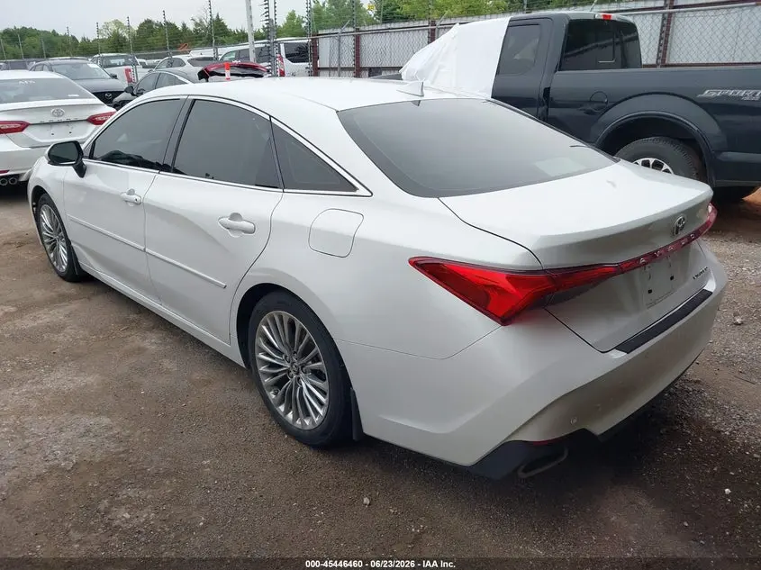 2019 TOYOTA AVALON LIMITED