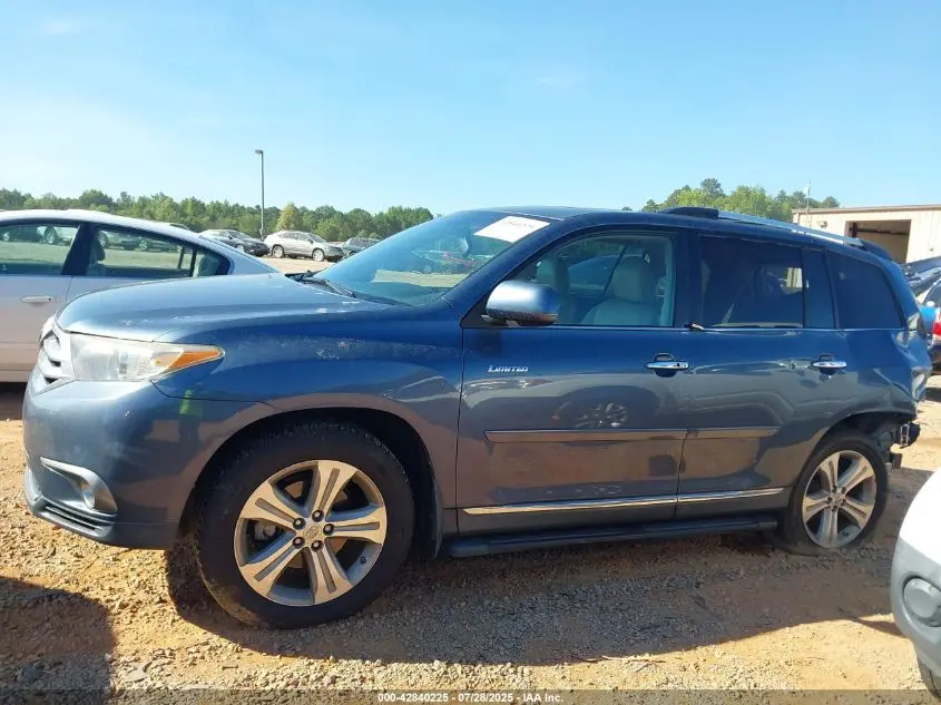 2013 TOYOTA HIGHLANDER LIMITED V6