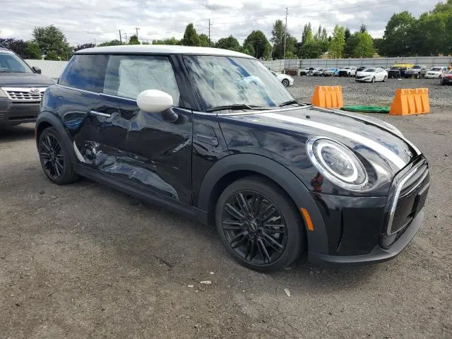 2022 MINI COOPER   