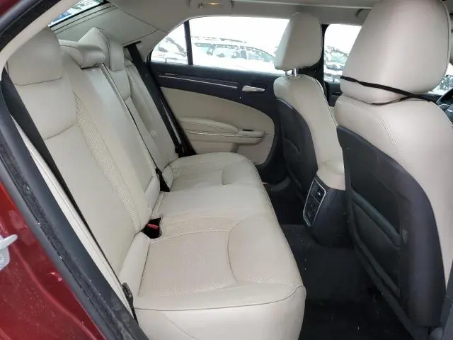 2016 CHRYSLER 300C   