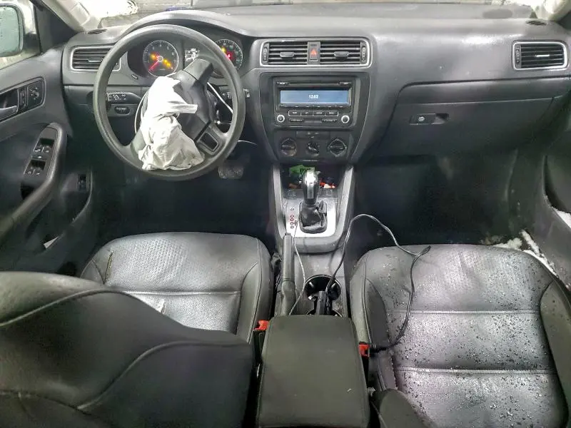 2014 VOLKSWAGEN JETTA SE  