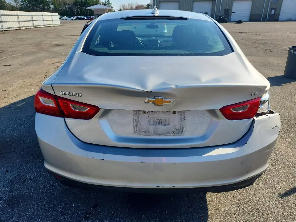 2017 CHEVROLET MALIBU LT  
