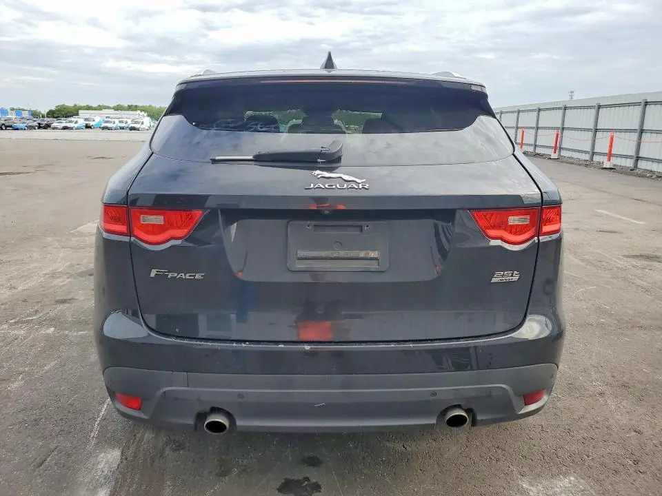 2018 JAGUAR F-PACE PRESTIGE  