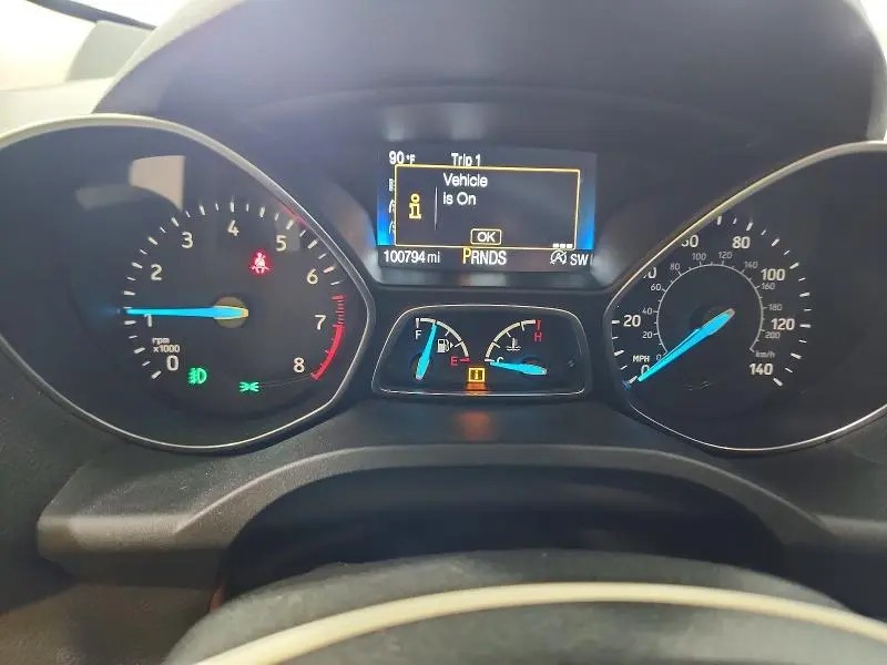 2019 FORD ESCAPE SE  