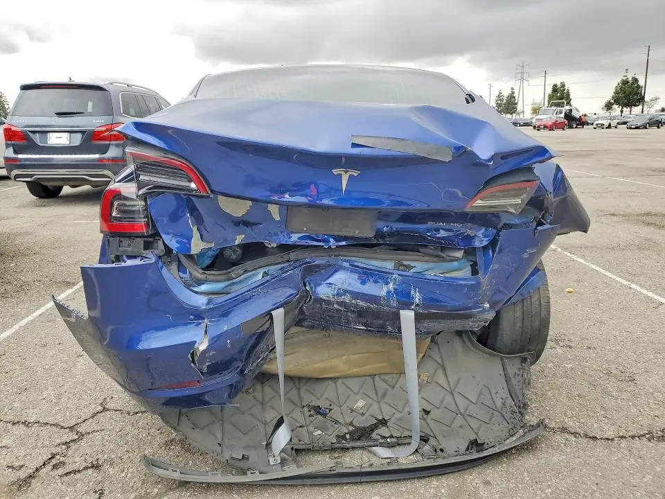 2020 TESLA MODEL 3   