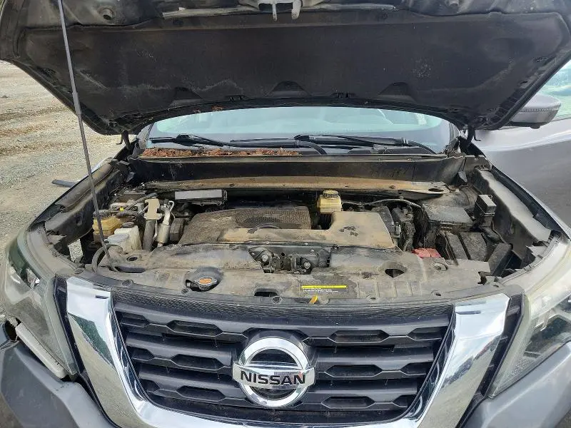 2017 NISSAN PATHFINDER PLATINUM  
