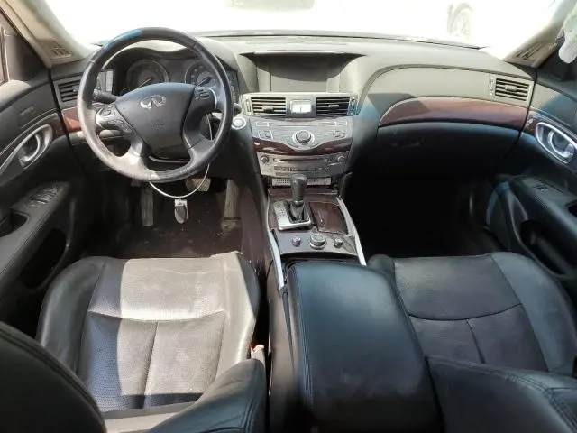 2016 INFINITI Q70L 3.7  