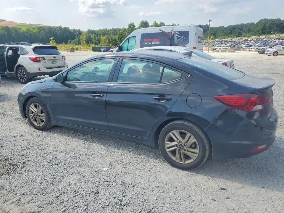 2019 HYUNDAI ELANTRA SEL  
