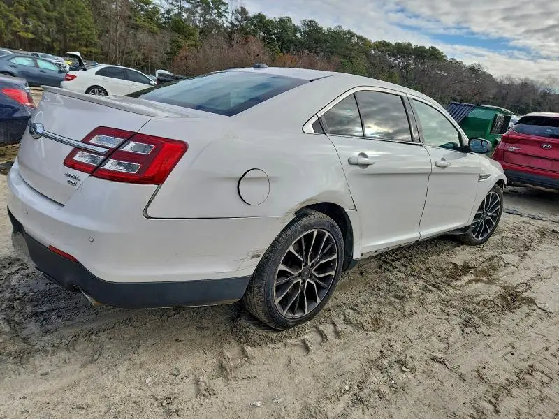 2017 FORD TAURUS SEL  