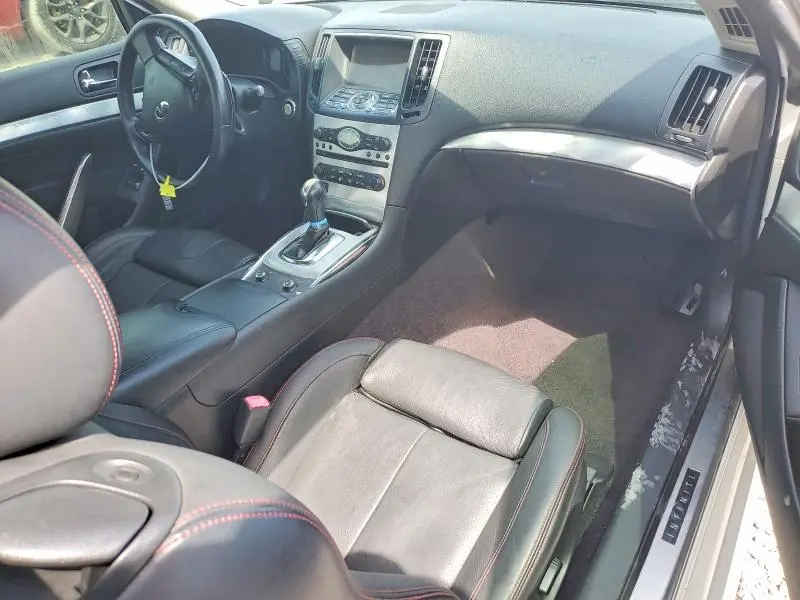 2015 INFINITI Q50 SPORT  