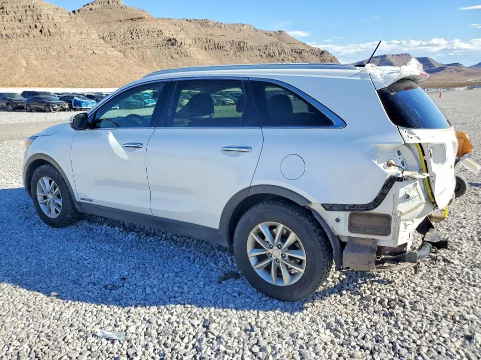 2017 KIA SORENTO LX V6  