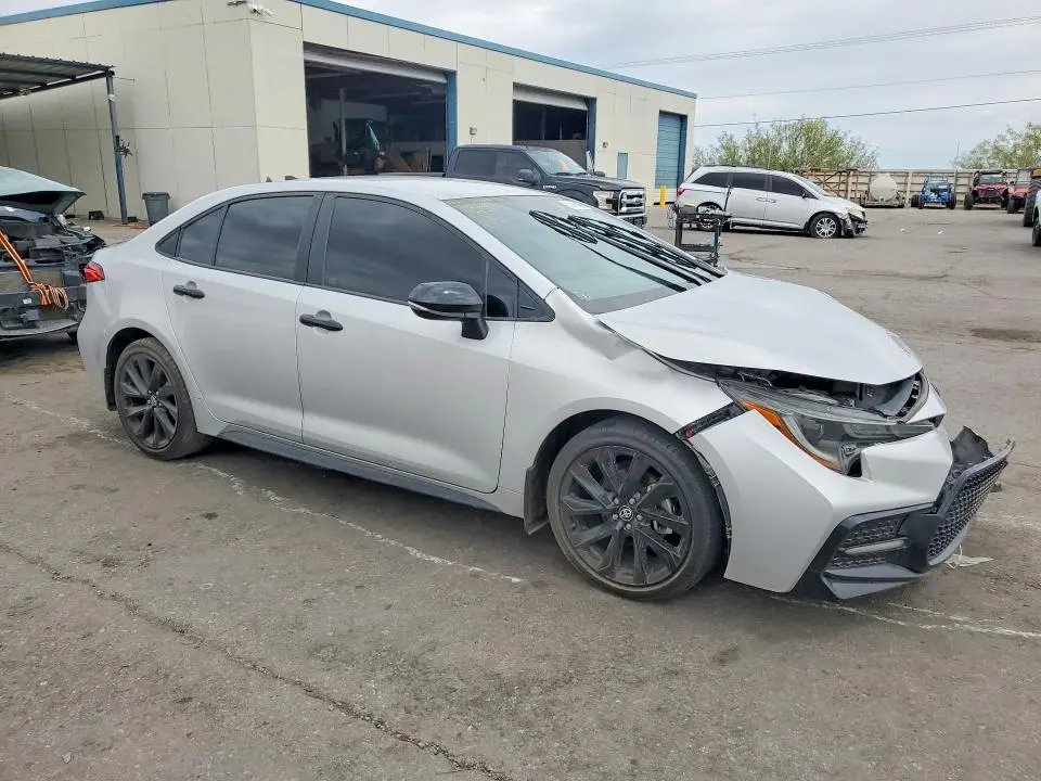 2021 TOYOTA COROLLA SE NIGHTSHADE EDITION  