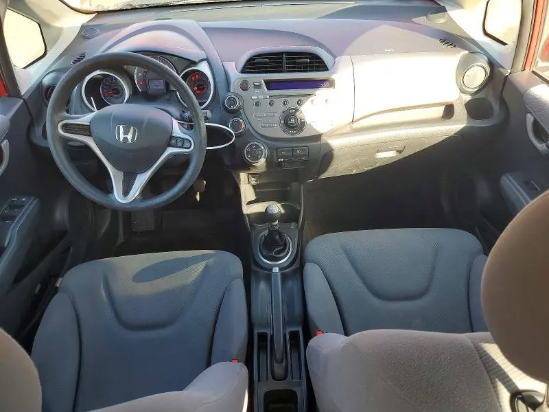 2013 HONDA FIT   