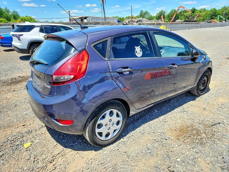 2012 FORD FIESTA SE  