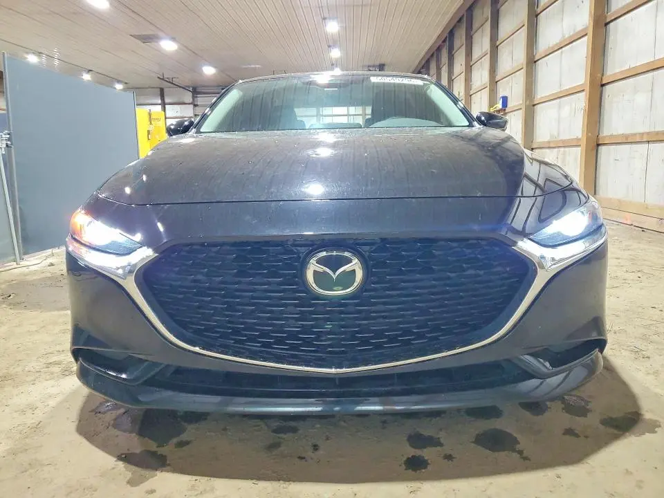 2025 MAZDA 3 PREFERRED  