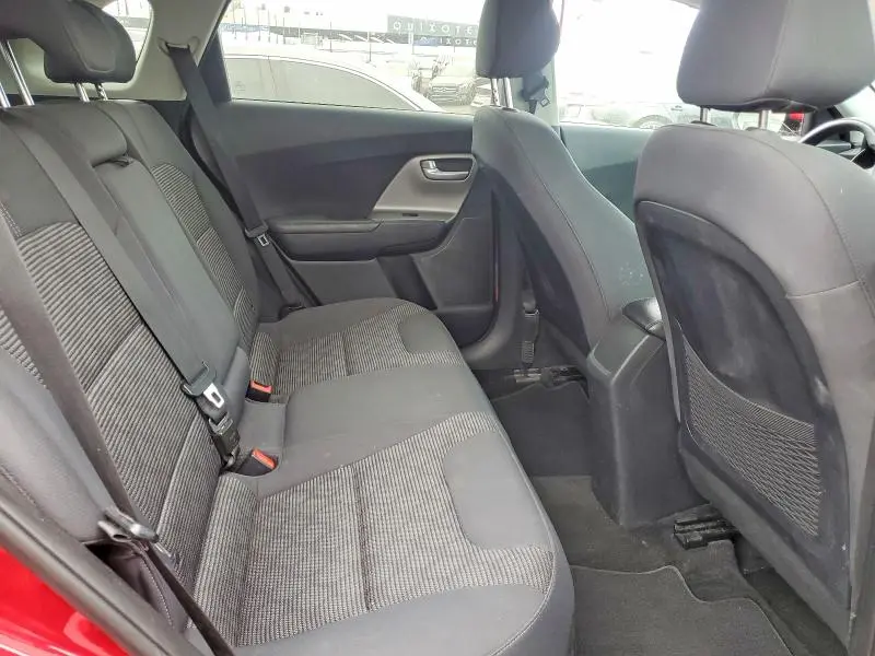 2017 KIA NIRO LX  