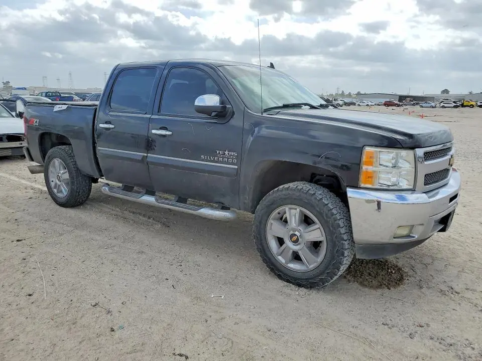 2012 CHEVROLET SILVERADO C1500 LT  