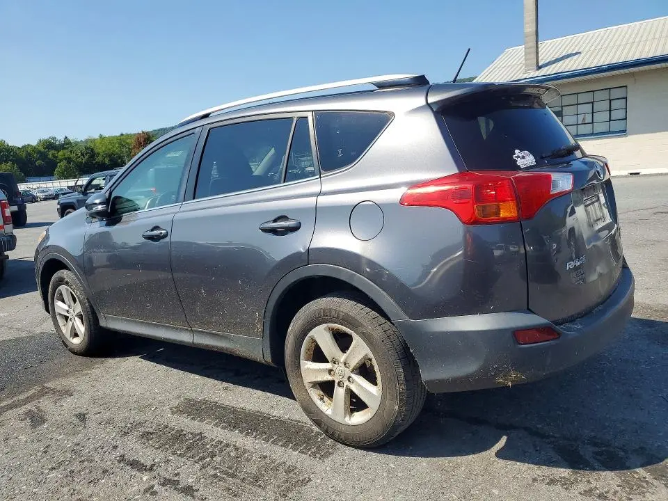 2013 TOYOTA RAV4 XLE  