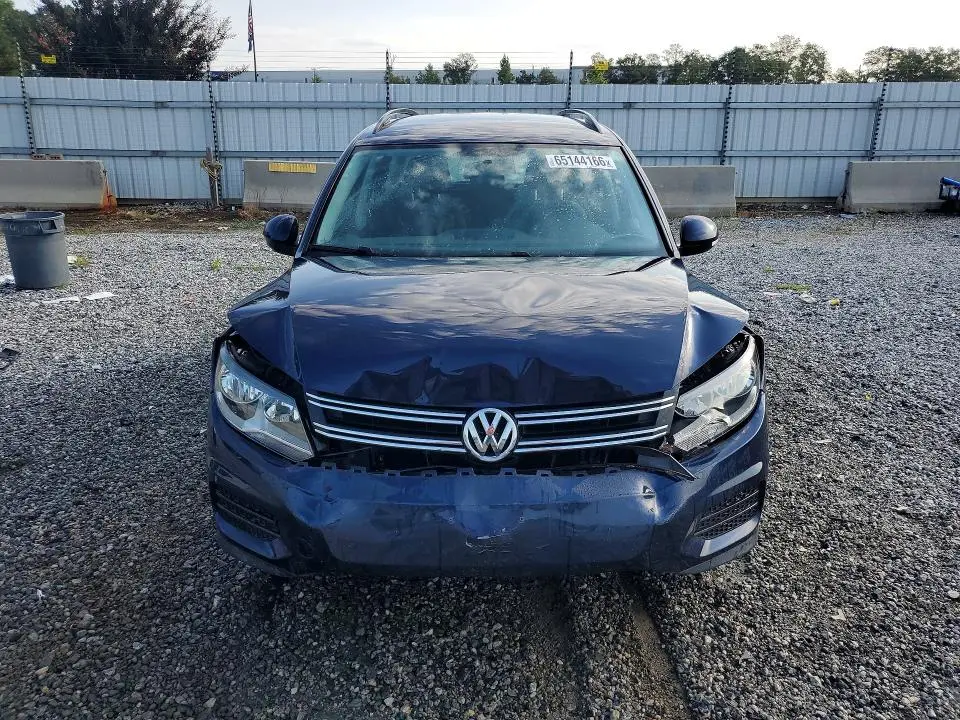2015 VOLKSWAGEN TIGUAN S  