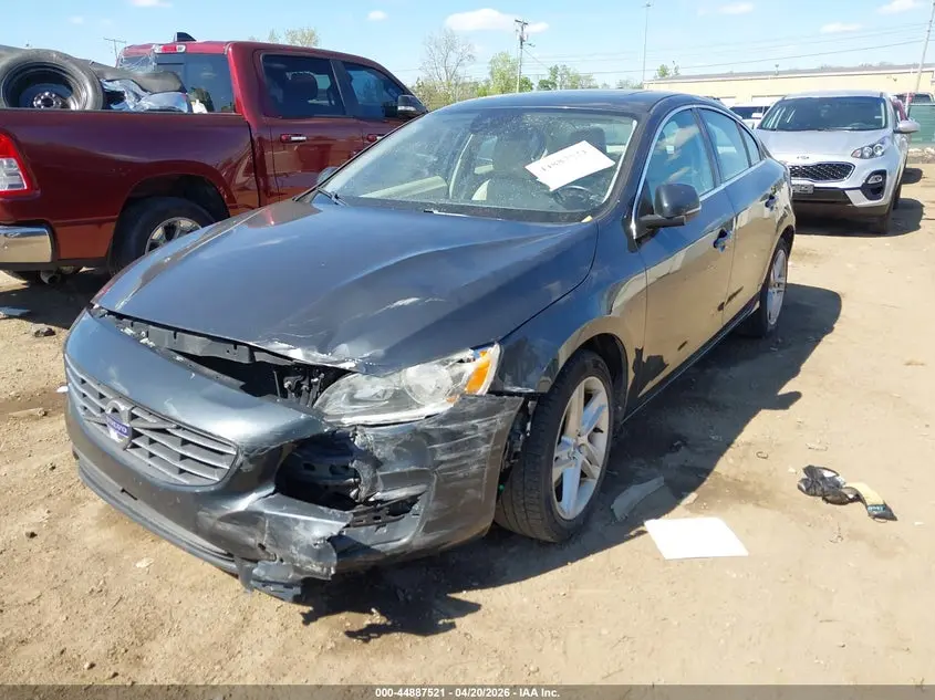 2015 VOLVO S60 T5 PREMIER