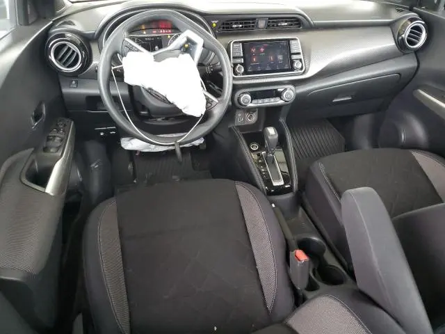 2018 NISSAN KICKS S  