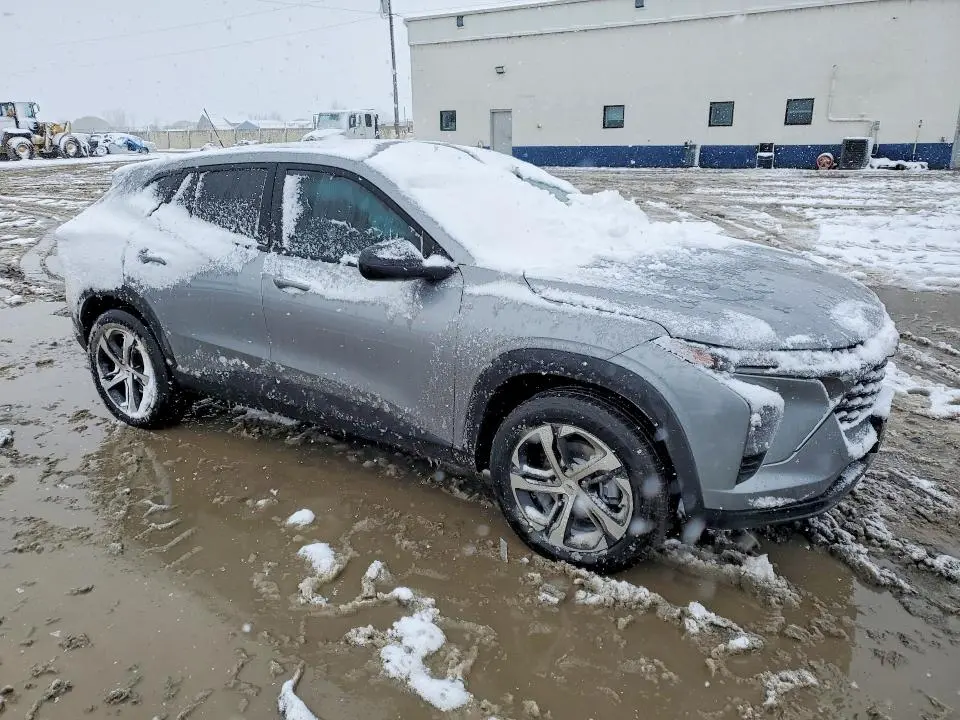 2025 CHEVROLET TRAX 1RS  