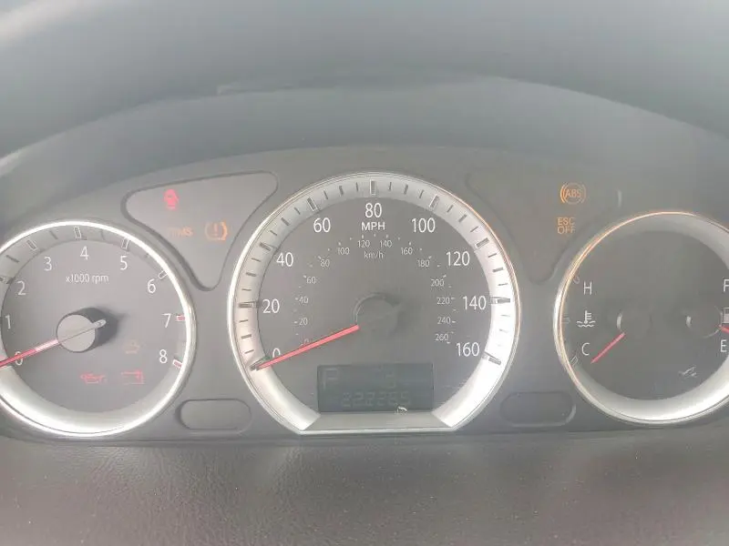 2010 HYUNDAI SONATA LIMITED V6  