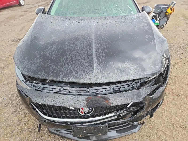 2018 BUICK REGAL ESSENCE  