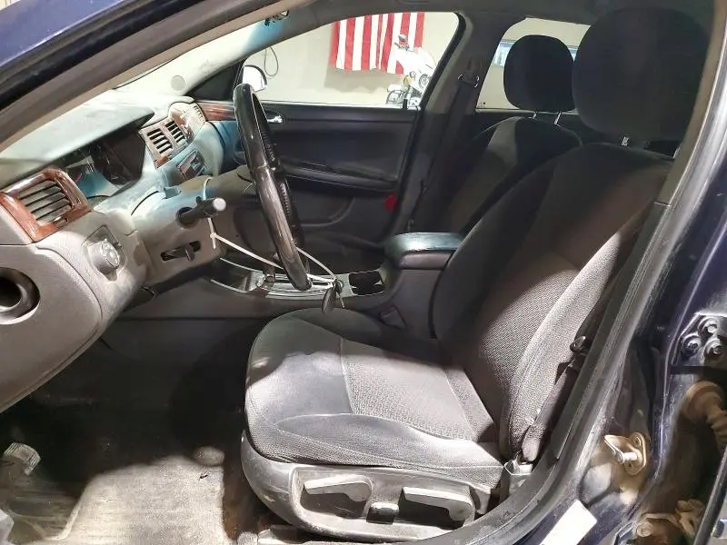 2011 CHEVROLET IMPALA LT  