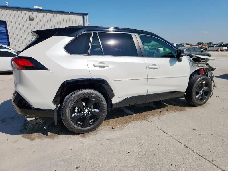 2021 TOYOTA RAV4 XSE  
