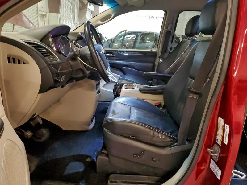 2014 CHRYSLER TOWN & COUNTRY TOURING  