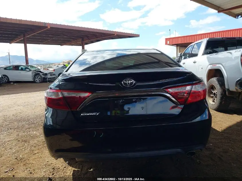 2017 TOYOTA CAMRY SE