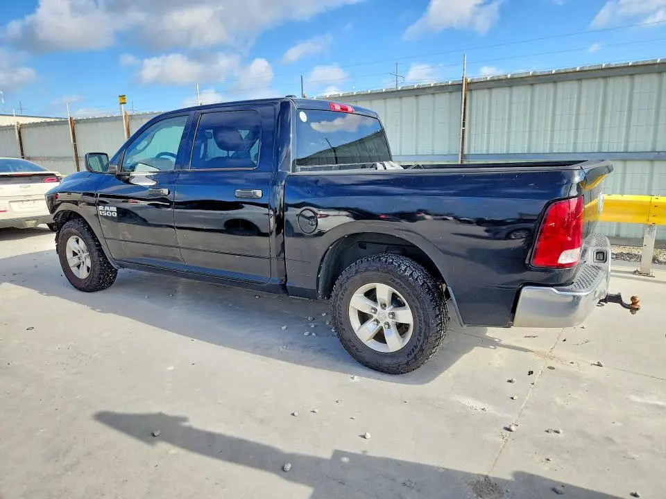 2014 RAM 1500 ST  