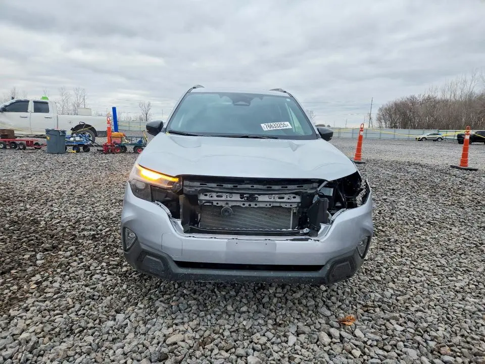 2025 SUBARU FORESTER TOURING  