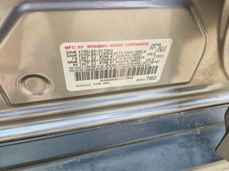 2014 MITSUBISHI OUTLANDER SE  