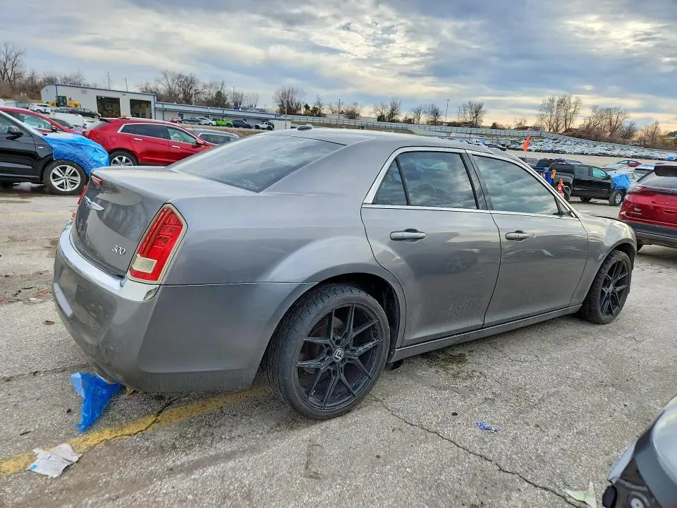 2012 CHRYSLER 300   