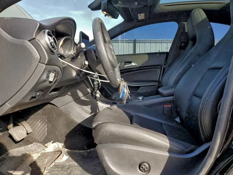 2019 MERCEDES-BENZ CLA 250 4MATIC  