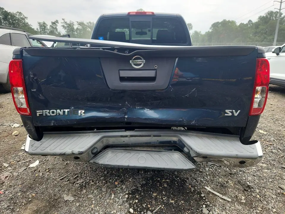 2015 NISSAN FRONTIER SV V6  