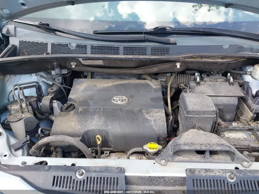 2016 TOYOTA SIENNA LE 7 PASSENGER