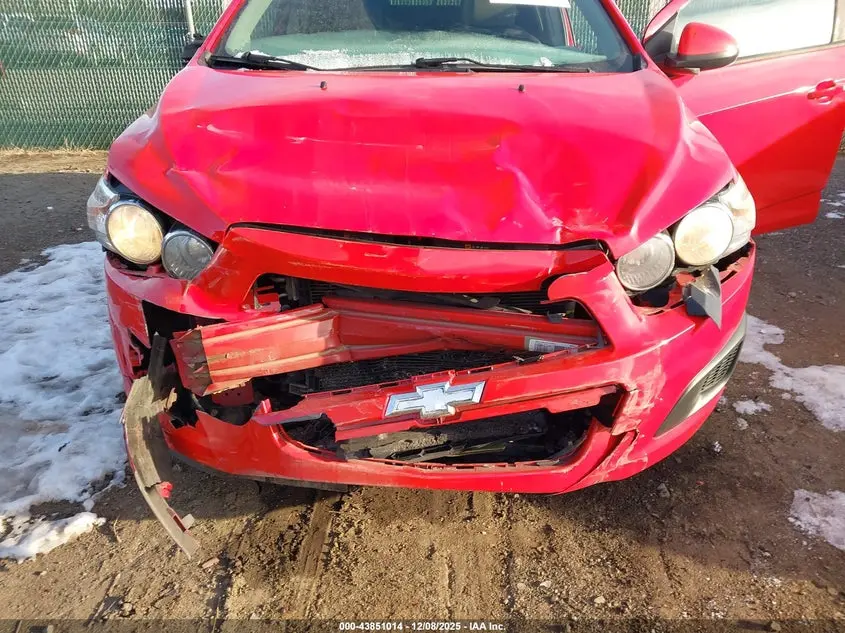 2014 CHEVROLET SONIC LS AUTO