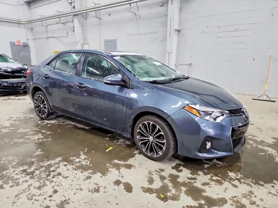 2015 TOYOTA COROLLA S PLUS  