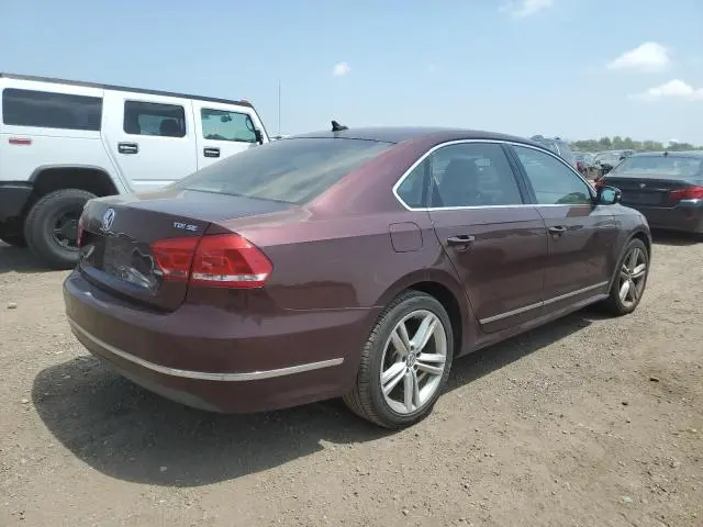 2013 VOLKSWAGEN PASSAT SE  